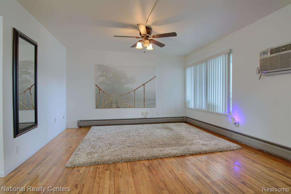 3421 HILLSIDE Drive, 23, Royal Oak, MI 48073 — Photo 6