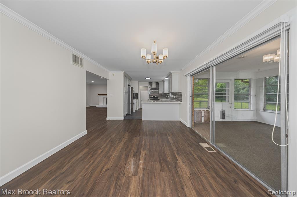 6695 Lahser Road, Bloomfield Hills, MI — Photo 11