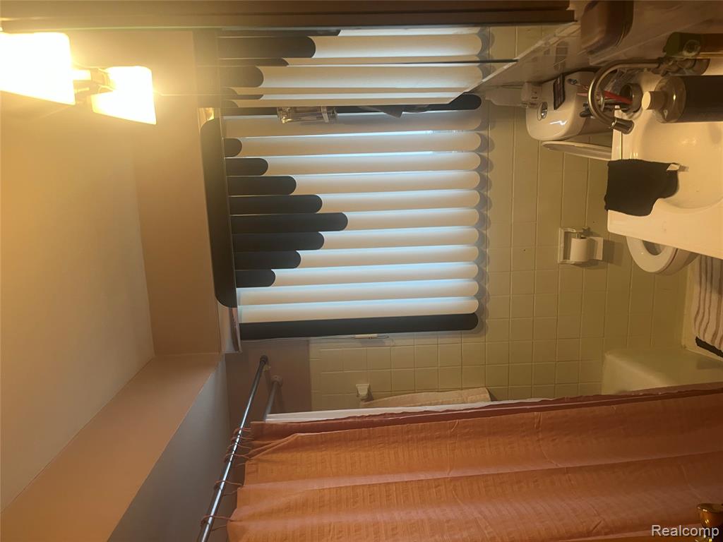 9325 APPLETON, Redford, MI 48239 — Photo 7