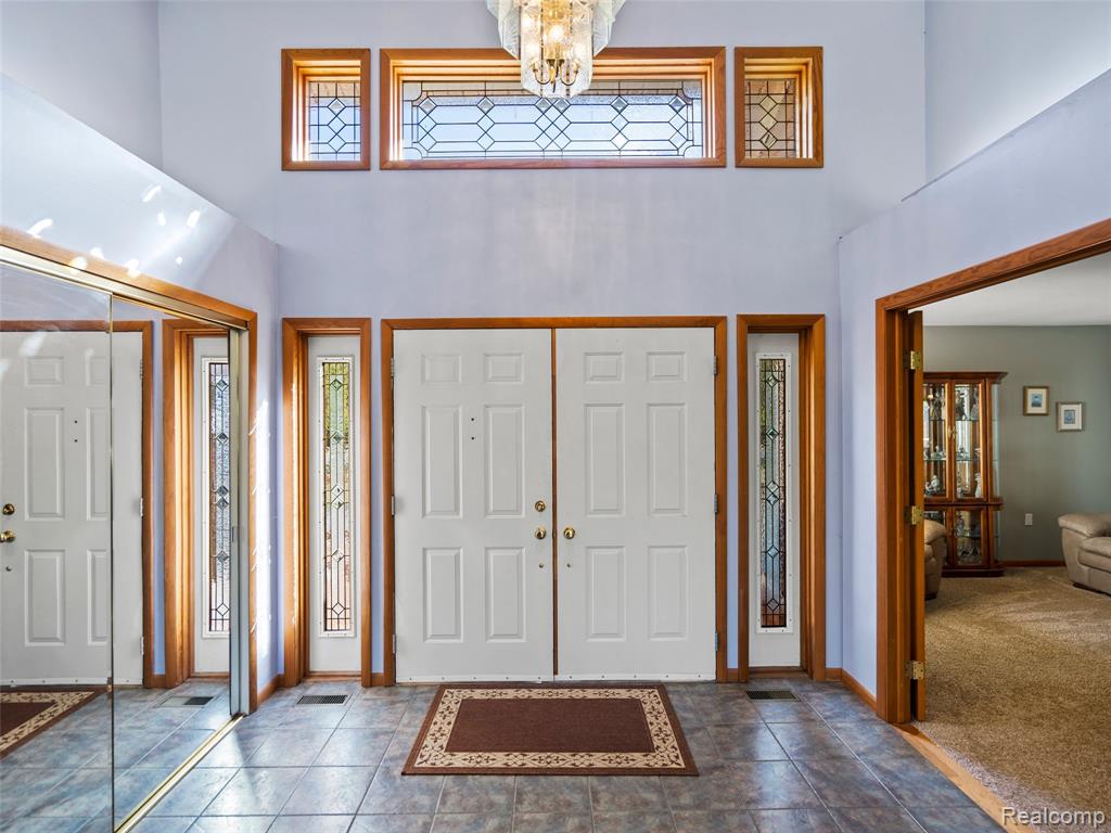 7286 Pine Knob Road, Clarkston, MI 48348 — Photo 7