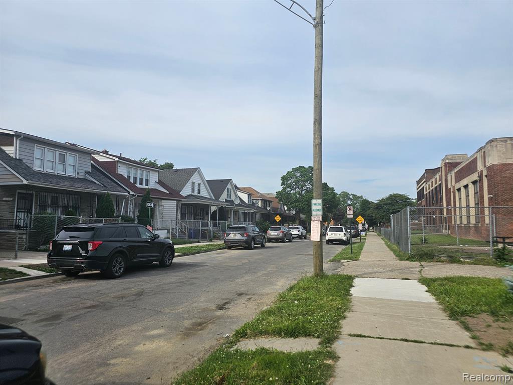 8379 WHITTAKER Street, Detroit, MI 48209 — Photo 5