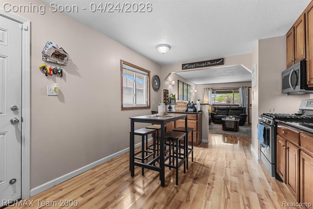 8003 Roosevelt Street, Taylor, MI 48180 — Photo 12