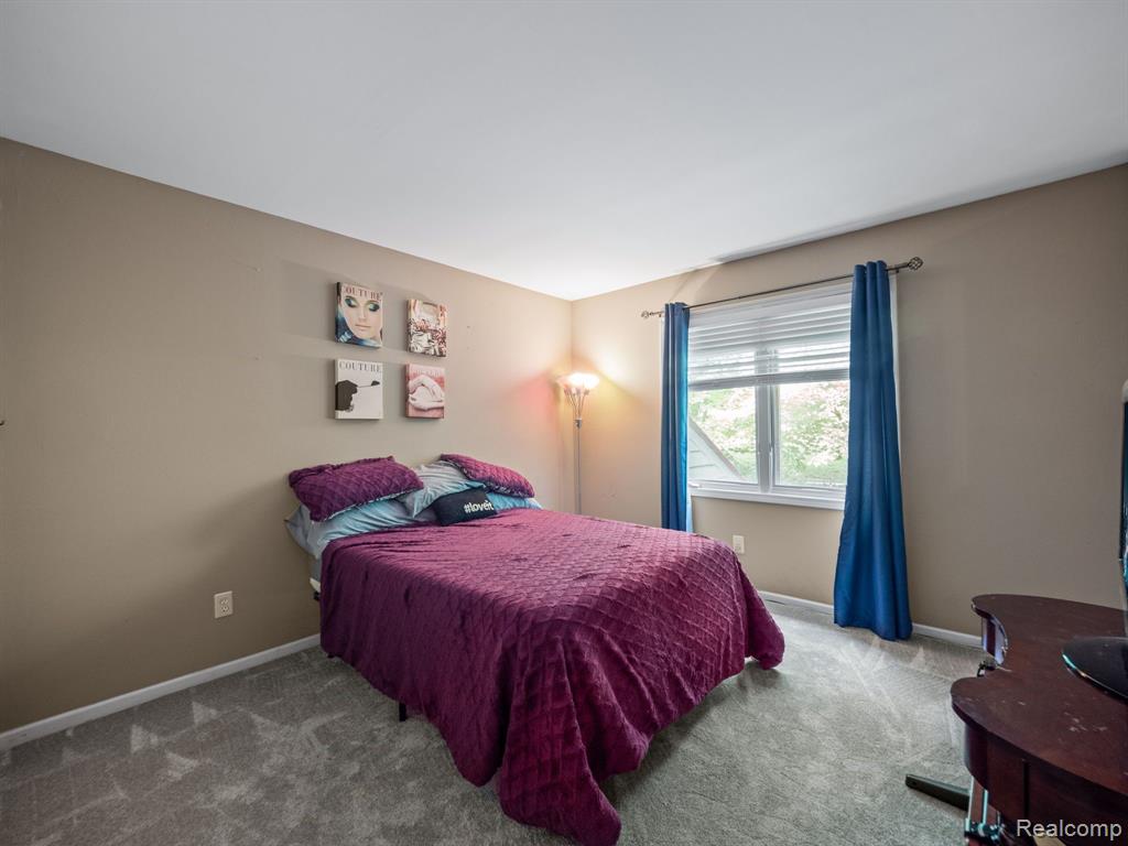 8897 MORNING MIST Drive, Clarkston, MI 48348 — Photo 37