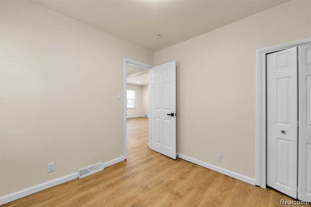 540 CAMDEN Street, Ferndale, MI 48220 — Photo 14
