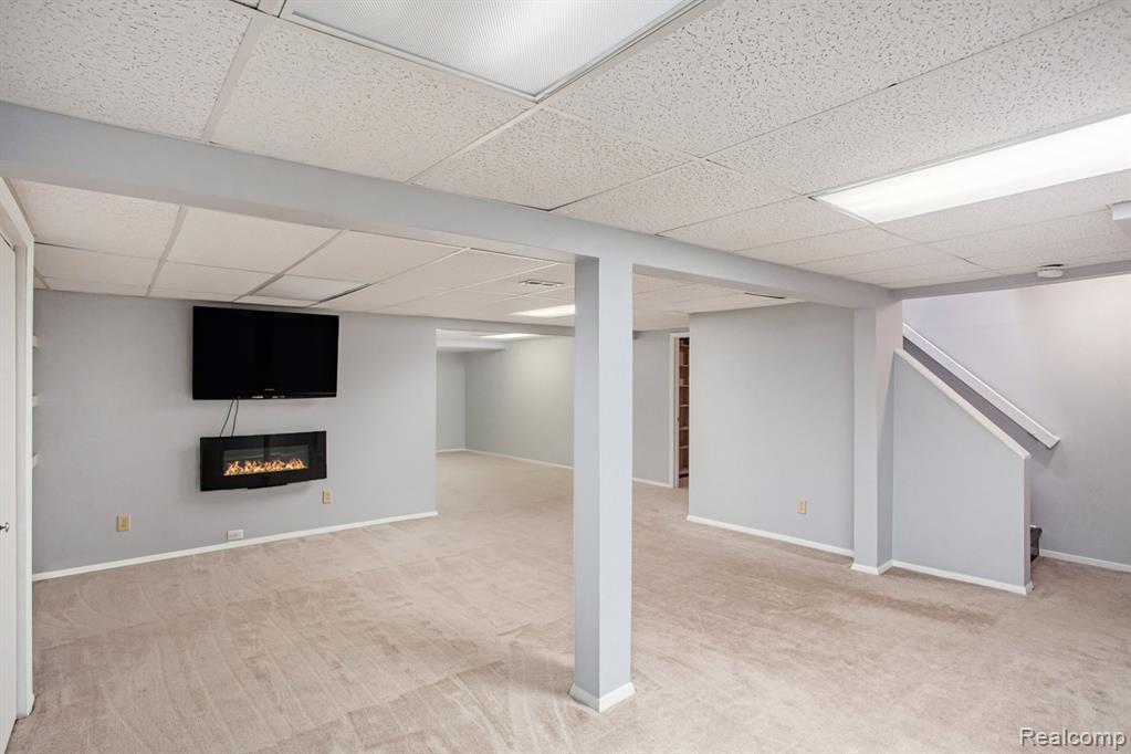 6830 Heron Point, West Bloomfield, MI 48323 — Photo 28