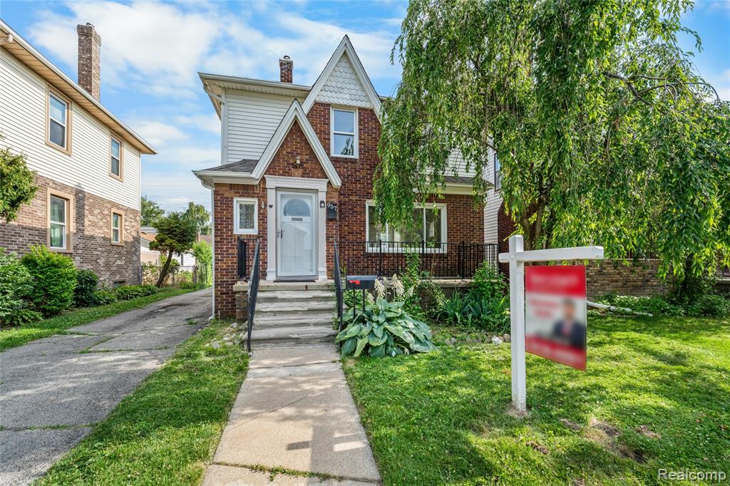 957 Winchester Avenue, Lincoln Park, MI 48146 — front exterior