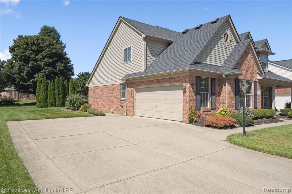 4831 Sunderland Drive, Sterling Heights, MI 48314 — Photo 3