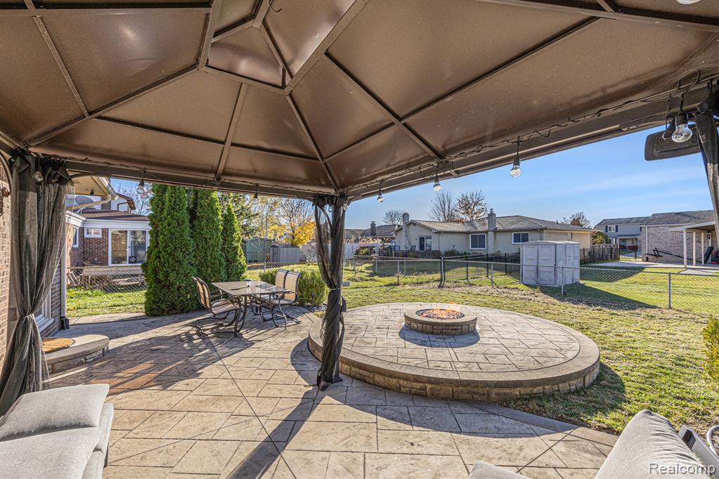 46009 Donahue Avenue, Macomb, MI 48044 — Photo 28