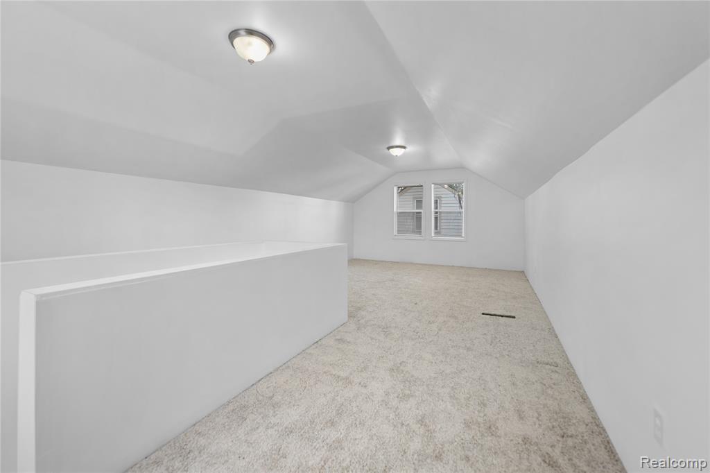 8671 Rosemont Avenue, Detroit, MI 48228 — Photo 20