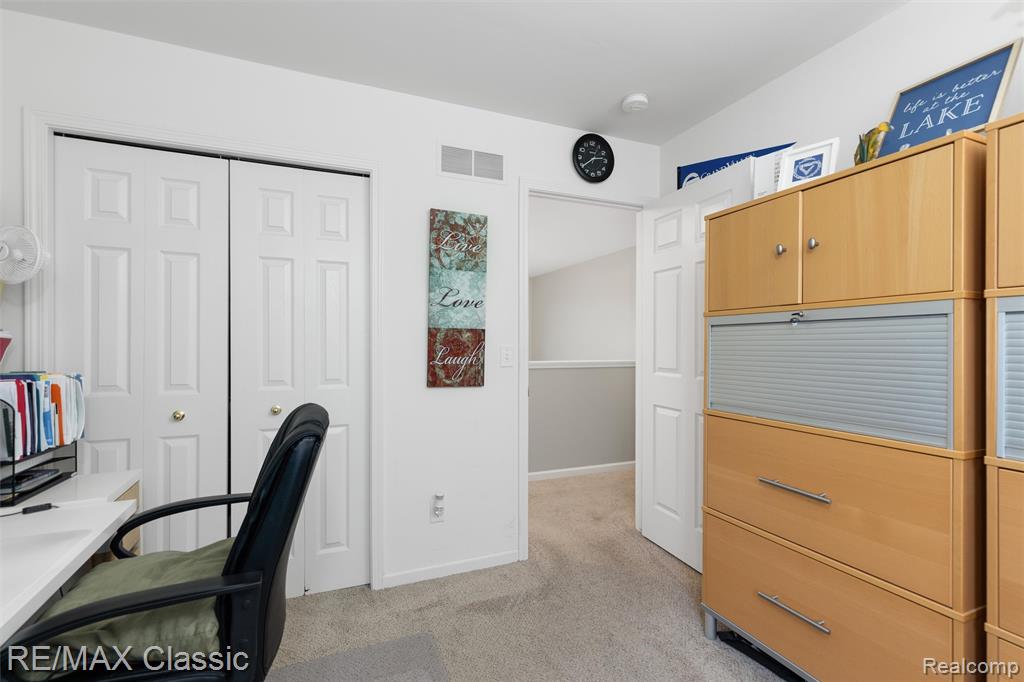 4692 Clover Road, Canton, MI 48188 — Photo 28