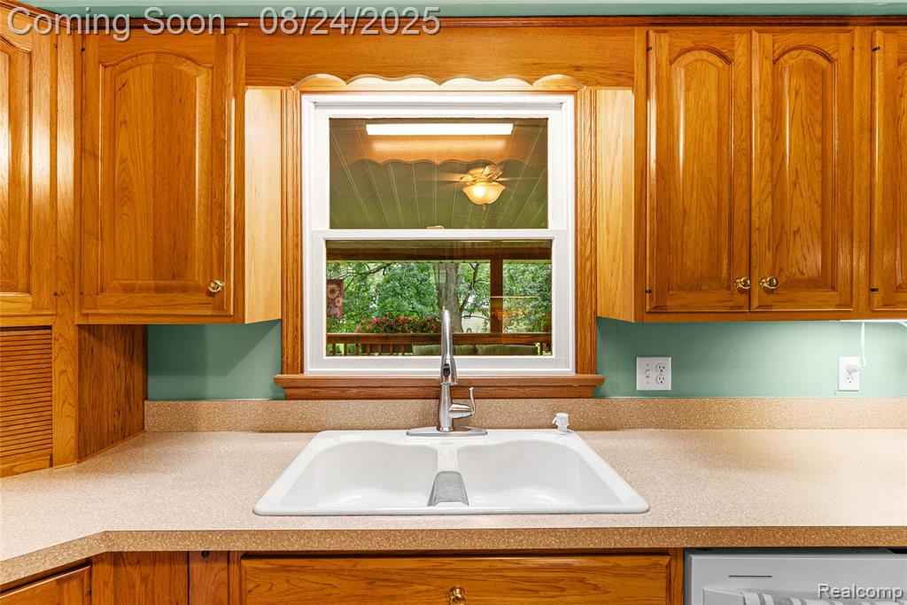 811 Saginaw Street, Vassar, MI 48768 — Photo 14