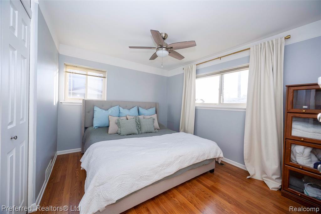 8516 N Hubbard Street, Westland, MI — Photo 15