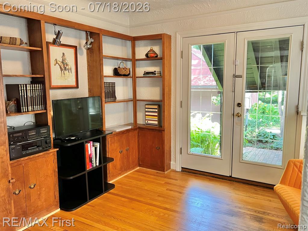 774 W Oakridge Street, Ferndale, MI 48220 — Photo 14