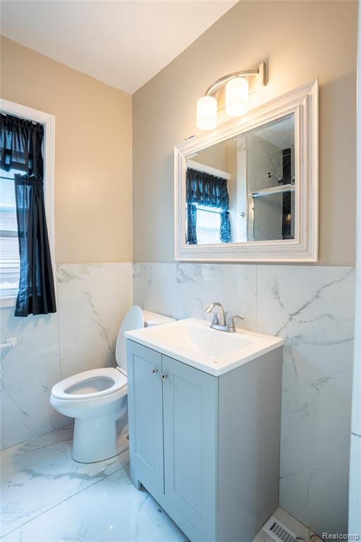 5725 Bingham Street, Dearborn, MI 48126 — Photo 9