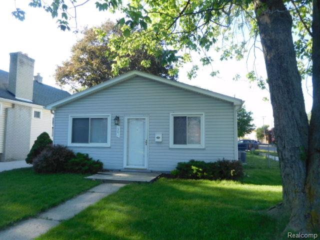 501 E BRECKENRIDGE Street, Ferndale, MI 48220 — front exterior