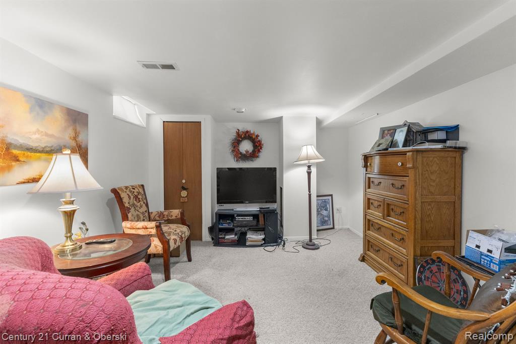 7229 WINONA Avenue, Allen Park, MI 48101 — Photo 24