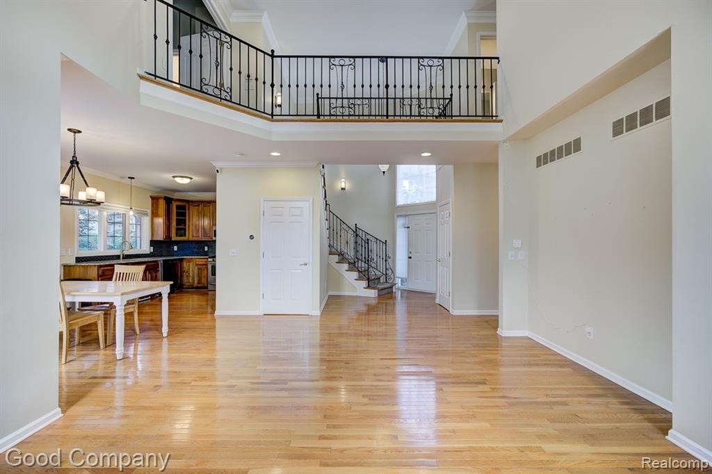 54683 Four Seasons Drive, Shelby Twp, MI 48316 — Photo 9