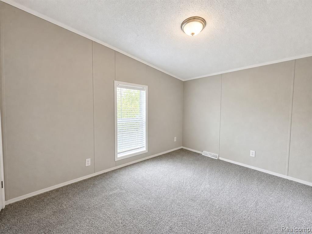 2183 Water Ridge Drive, Newport, MI 48166 — Photo 25