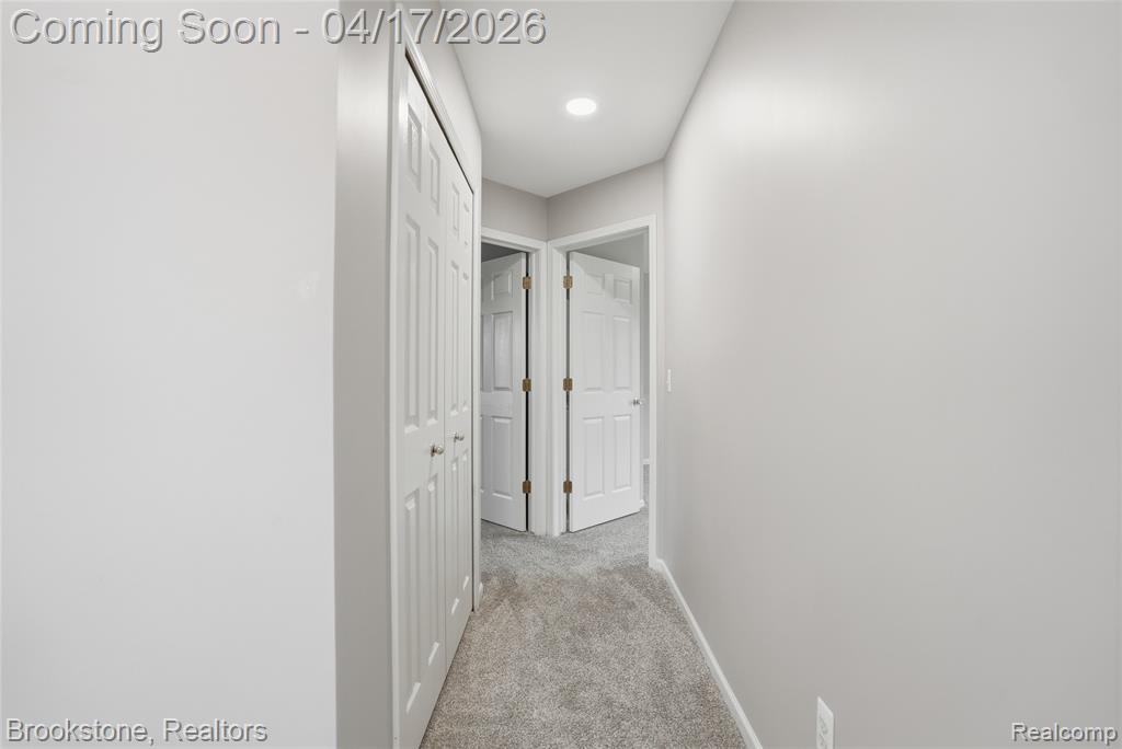 569 Cove View Drive, Waterford, MI 48327 — Photo 25
