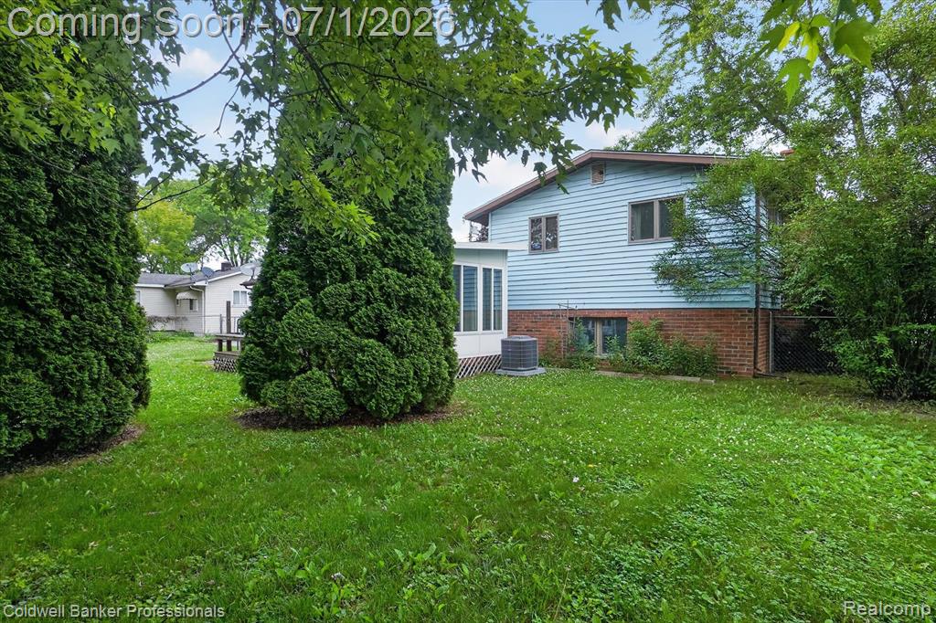 5410 Mancelona Drive, Grand Blanc, MI 48439 — Photo 40