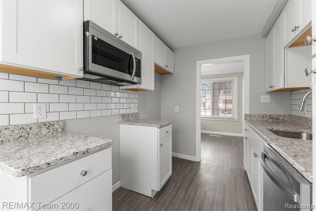 23245 Annapolis Street, Dearborn Heights, MI 48125 — Photo 15