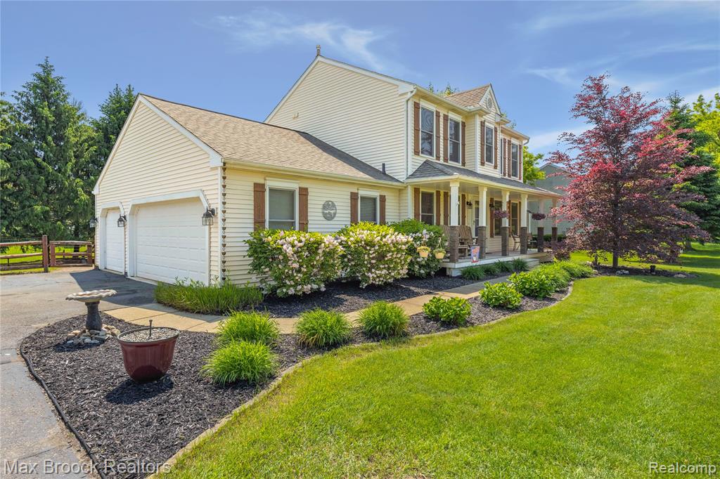 9863 MARSHALL ROAD, South Lyon, MI 48178 — Photo 2