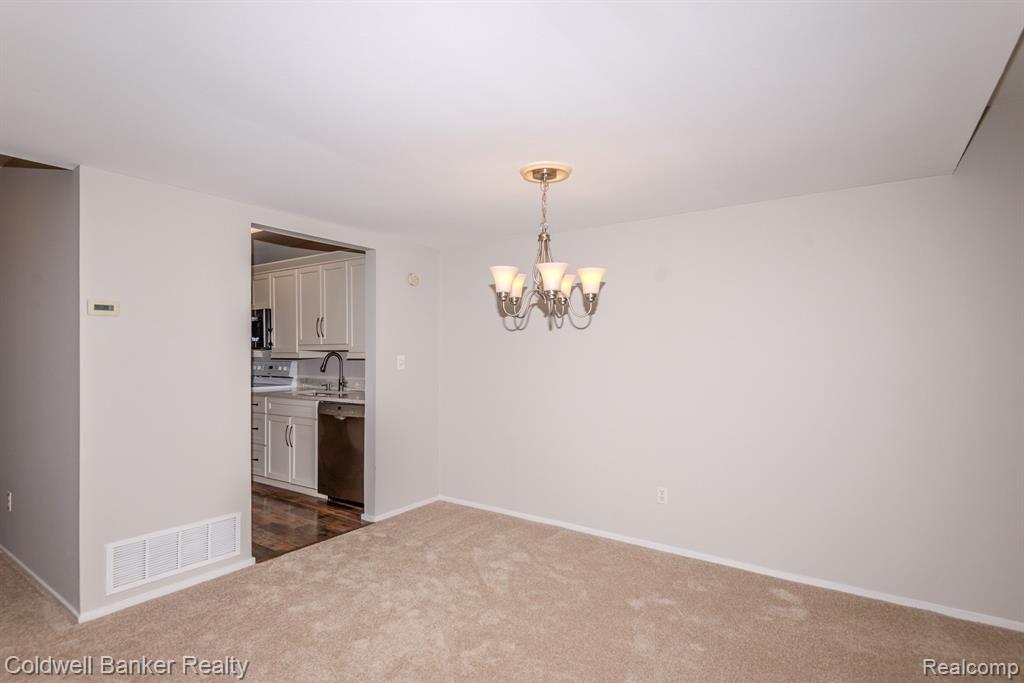 759 PENINSULA, Ann Arbor, MI 48105 — Photo 20