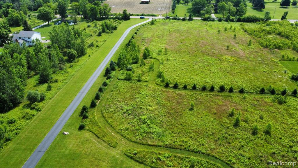 7396 Elms Road, Swartz Creek, MI 48473 — Photo 69