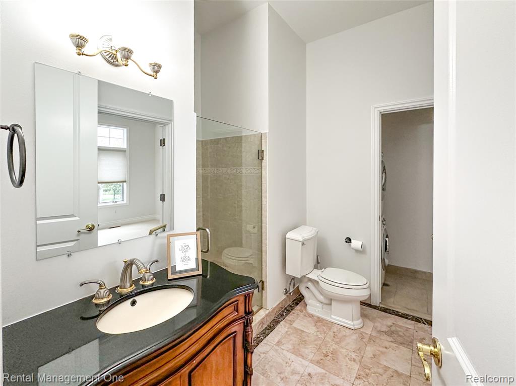 5742 PUTNAM Drive, West Bloomfield, MI 48323 — Photo 7