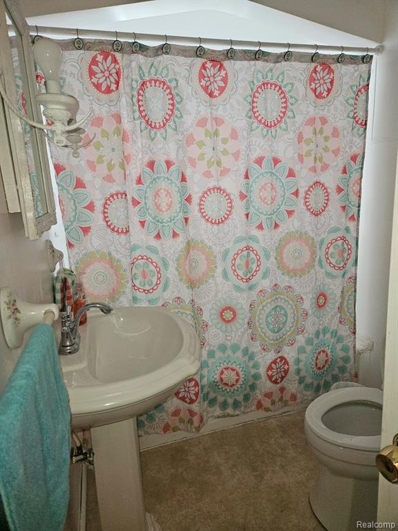 6876 Continental Avenue, Warren, MI 48091 — Photo 21