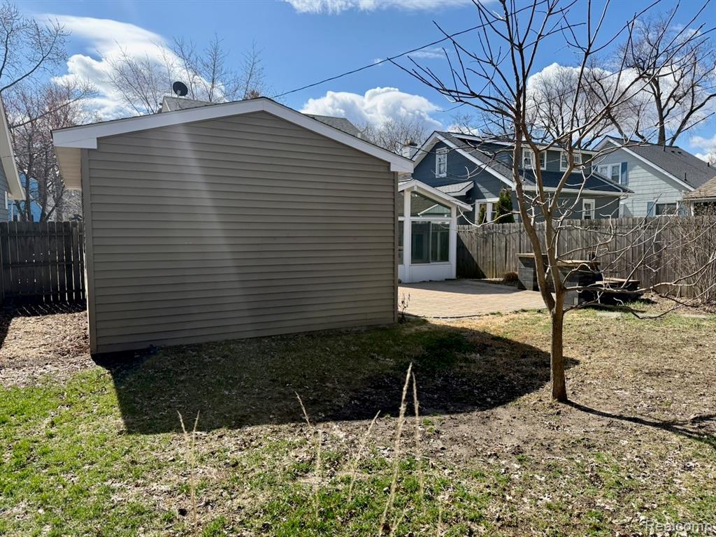 520 W Saratoga Street, Ferndale, MI 48220 — Photo 37