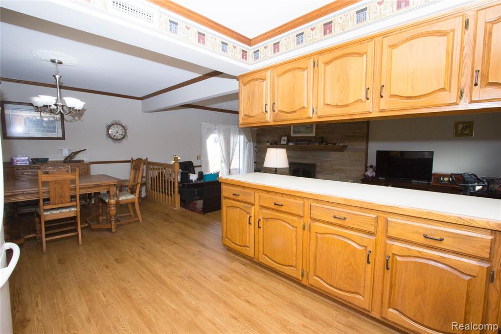 30208 Maplegrove Street, Saint Clair Shores, MI 48082 — Photo 13