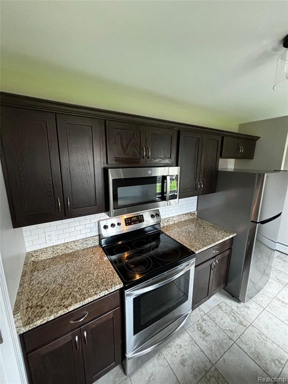 454 Romeo Road, Rochester, MI 48307 — Photo 8