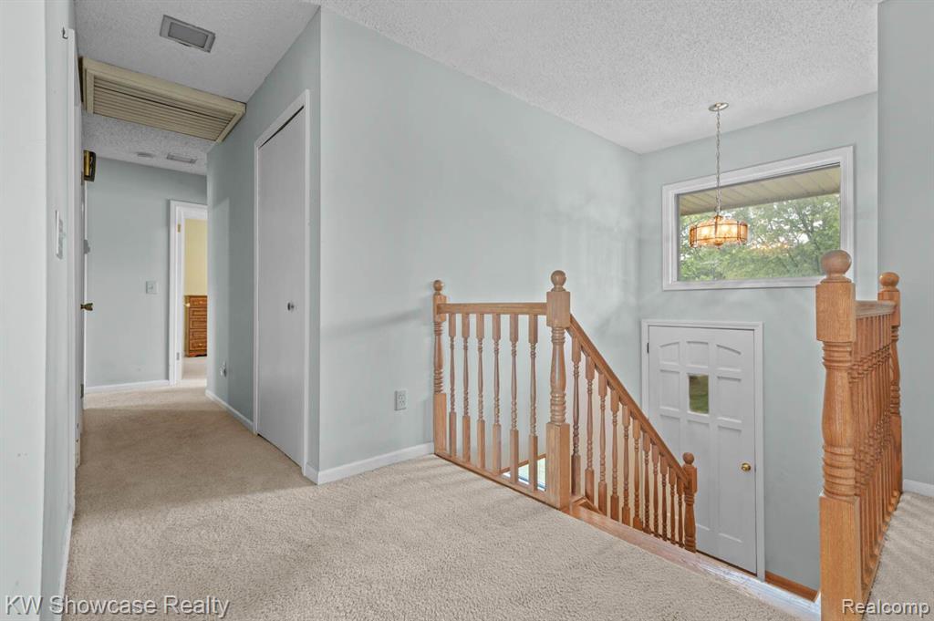 7675 VISGER Avenue, Waterford, MI 48329 — Photo 6
