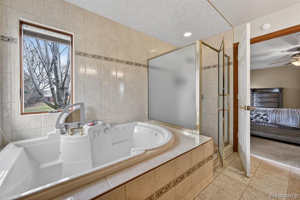 4891 Maceri Circle, Sterling Heights, MI 48314 — Photo 45