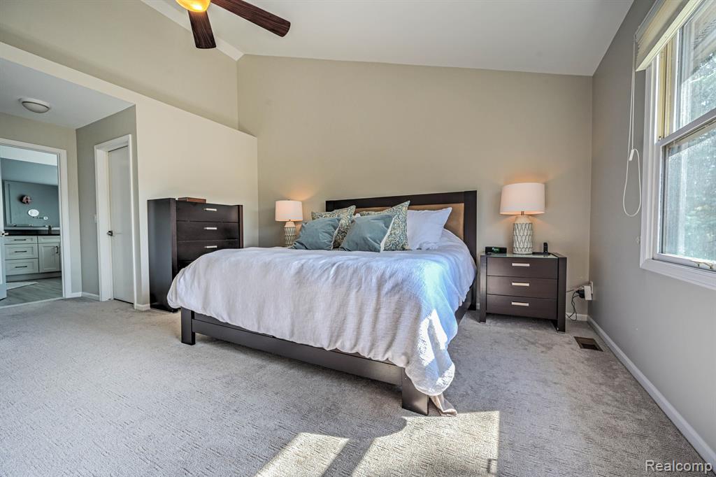 40832 KINGSLEY Lane, Novi, MI 48377 — Photo 21