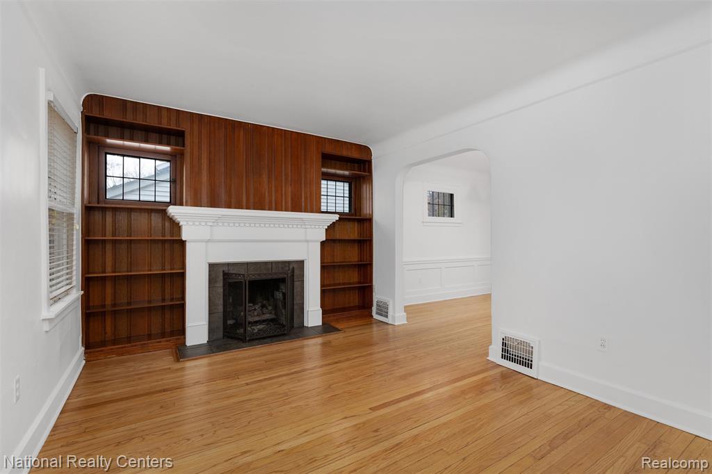 437 E Marshall Street, Ferndale, MI 48220 — Photo 3