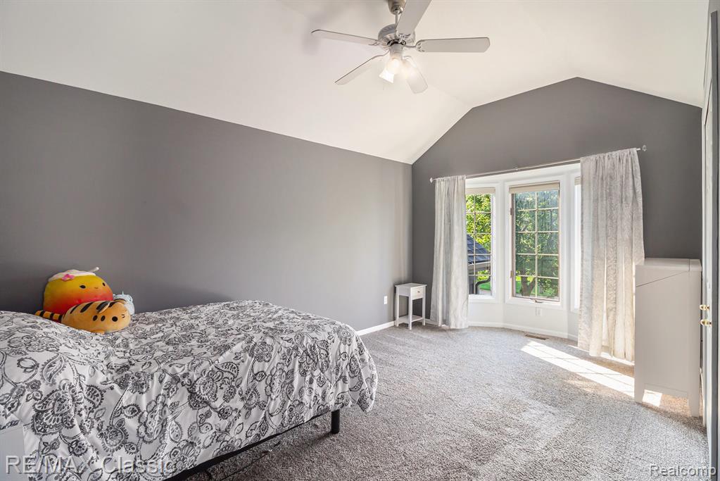 4020 Pine Ridge Court, Fenton, MI 48430 — Photo 19