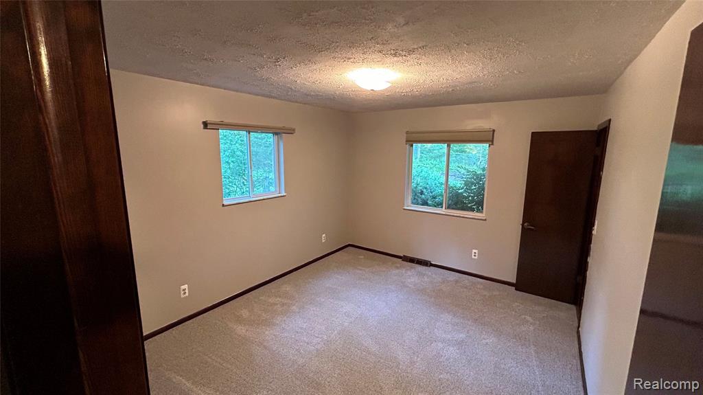 8397 Reese Road, Clarkston, MI 48348 — Photo 10