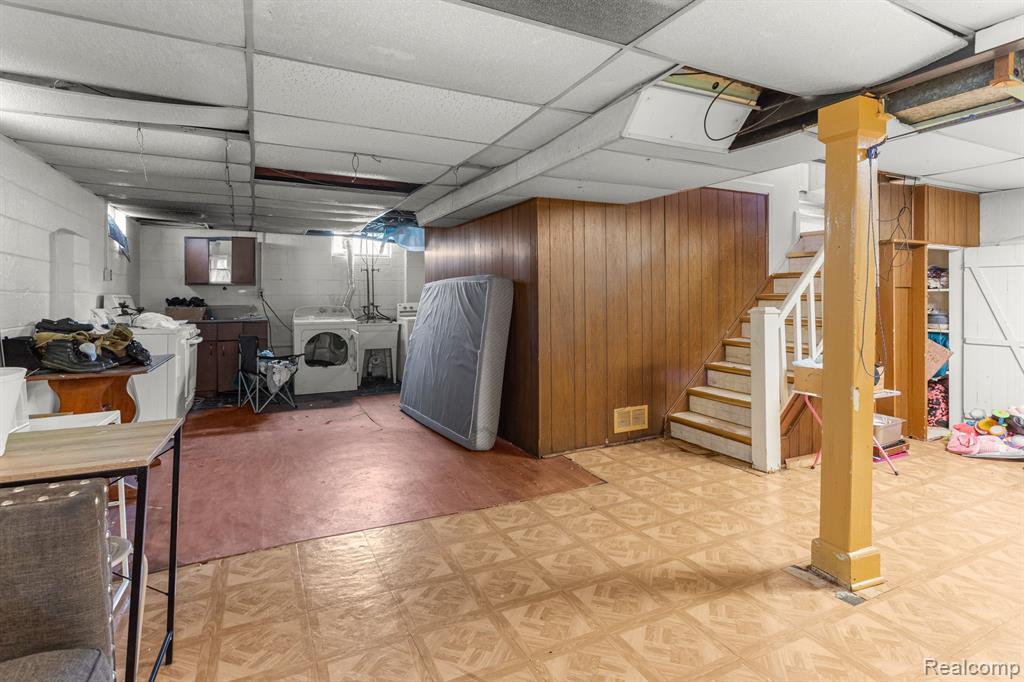 4944 HELEN Street, Dearborn, MI 48126 — Photo 19