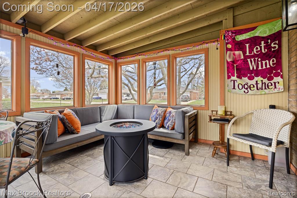 27916 Walker Avenue, Warren, MI 48092 — Photo 14