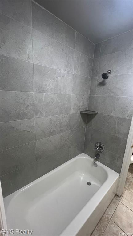 45270 Keding Street, 102, Utica, MI 48317 — Photo 12