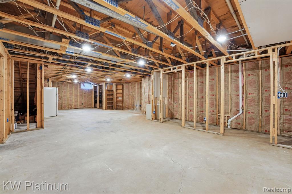 3365 Shorewood Avenue, Fort Gratiot, MI 48059 — Photo 32
