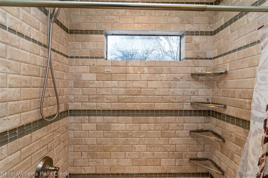 44205 Felstone Drive, Sterling Heights, MI 48313 — Photo 17