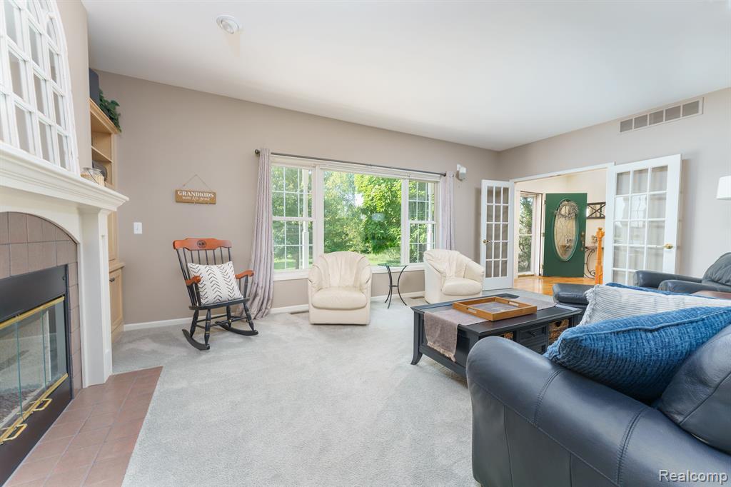11660 BELL OAK Road, Webberville, MI 48892 — Photo 10