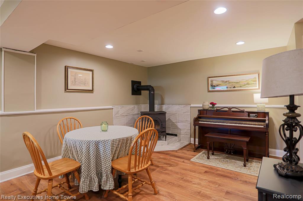 2687 Los Angeles Drive, Wolverine Lake, MI 48390 — Photo 42