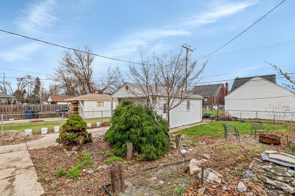 869 LIBERTY Avenue, Lincoln Park, MI 48146 — Photo 29