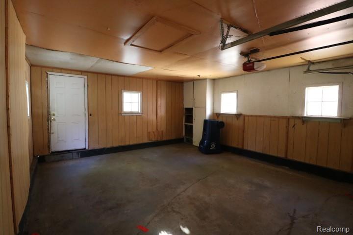 5710 Dupont Street, Flint, MI 48505 — Photo 10