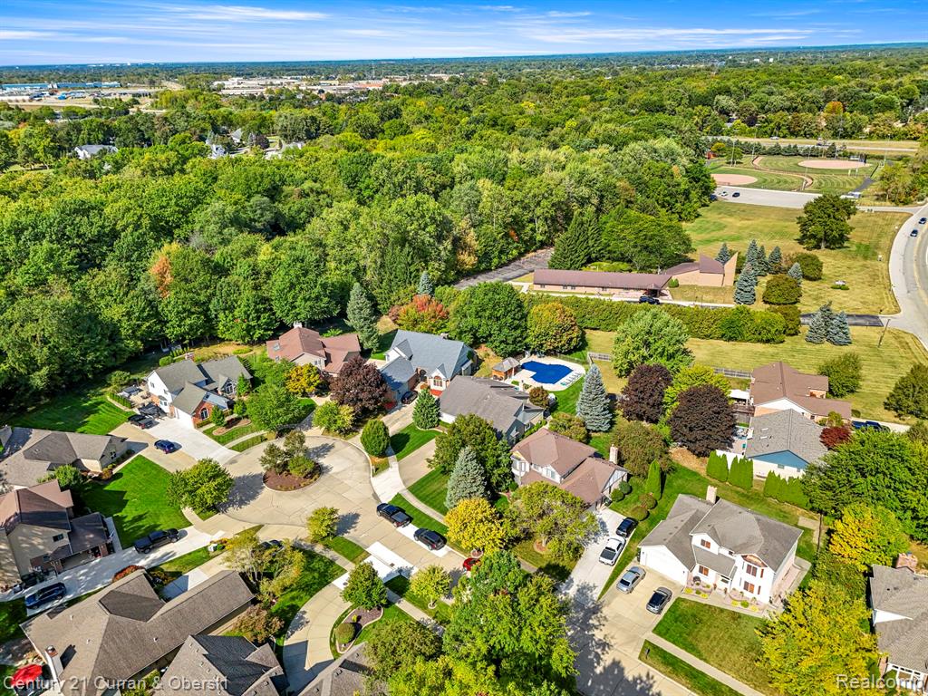 42049 Farm Lane Court, Sterling Heights, MI 48313 — Photo 61