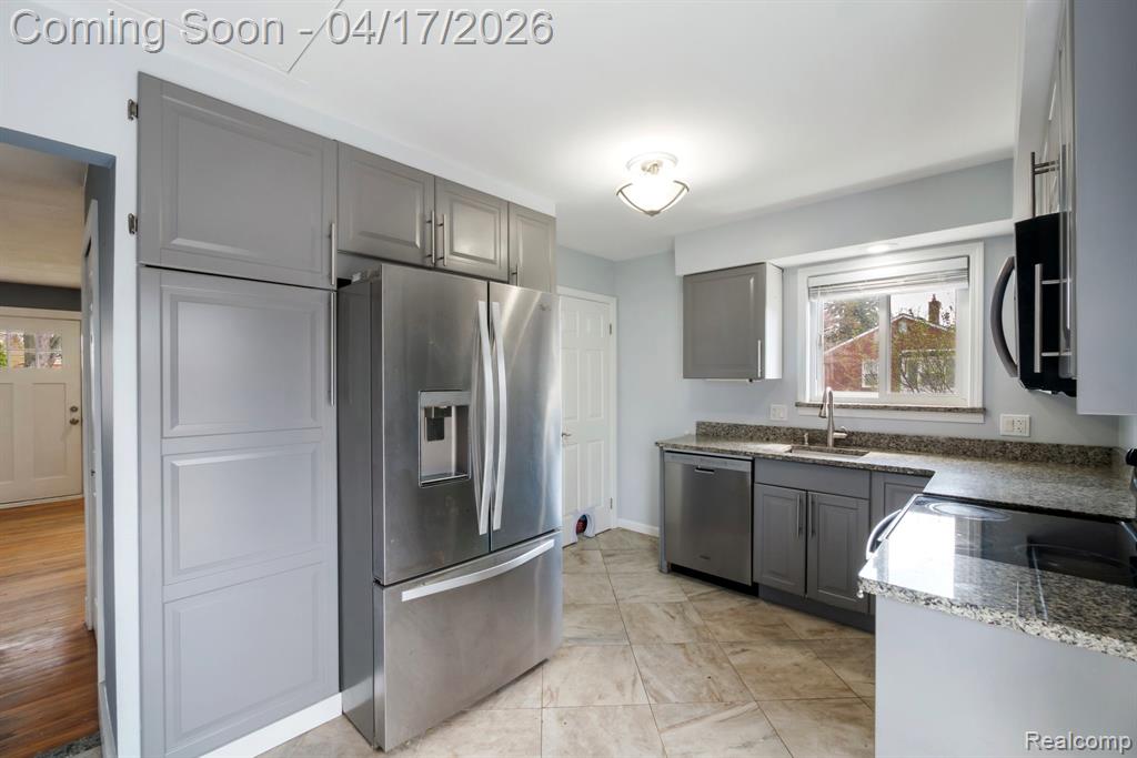 9913 Arcola Street, Livonia, MI 48150 — Photo 22
